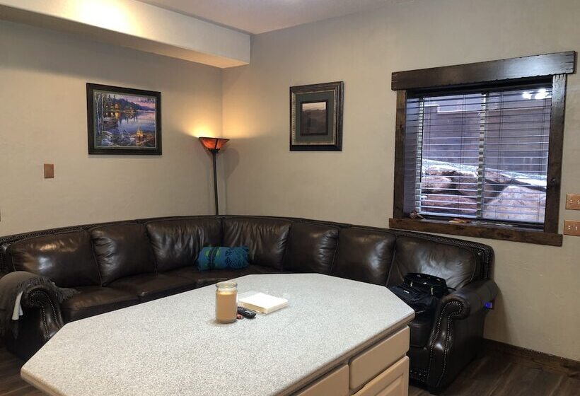 شقة ديلوكس غرفة واحدة, Zion Cliff Lodge