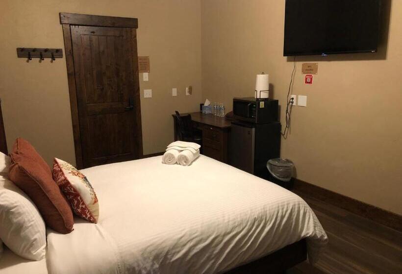 جناح ديلوكس, Zion Cliff Lodge