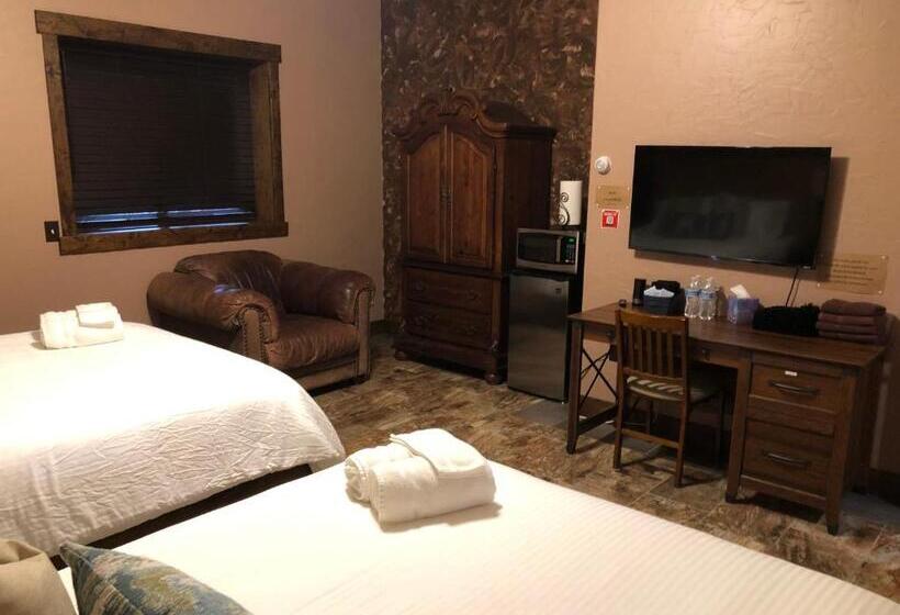 غرفة عائلية حمام مشترك, Zion Cliff Lodge