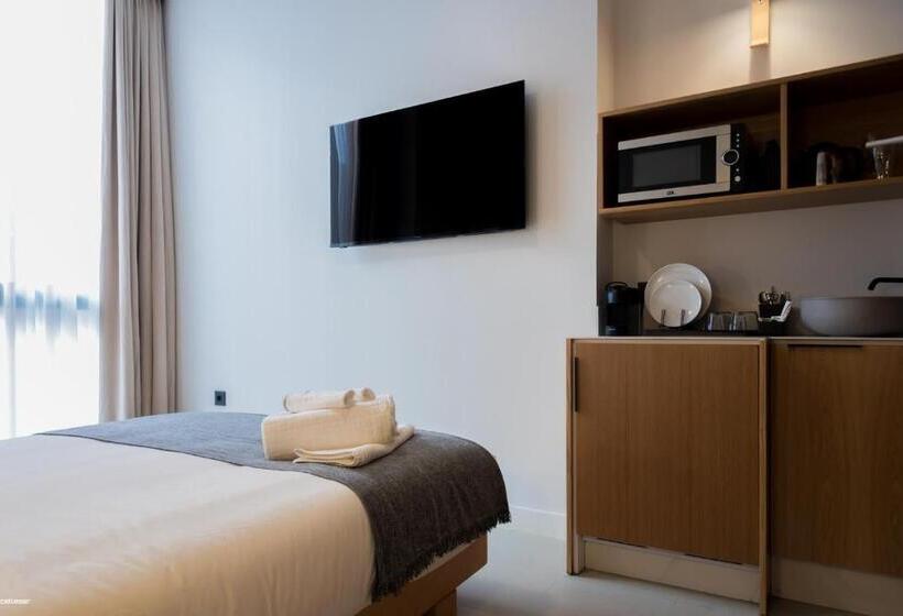 اتاق لوکس, Welldone Quality  Crystal Pool