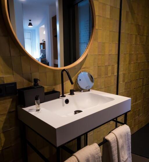 اتاق پرمیوم, Welldone Quality  Crystal Pool