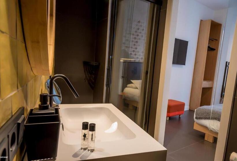 اتاق پرمیوم, Welldone Quality  Crystal Pool