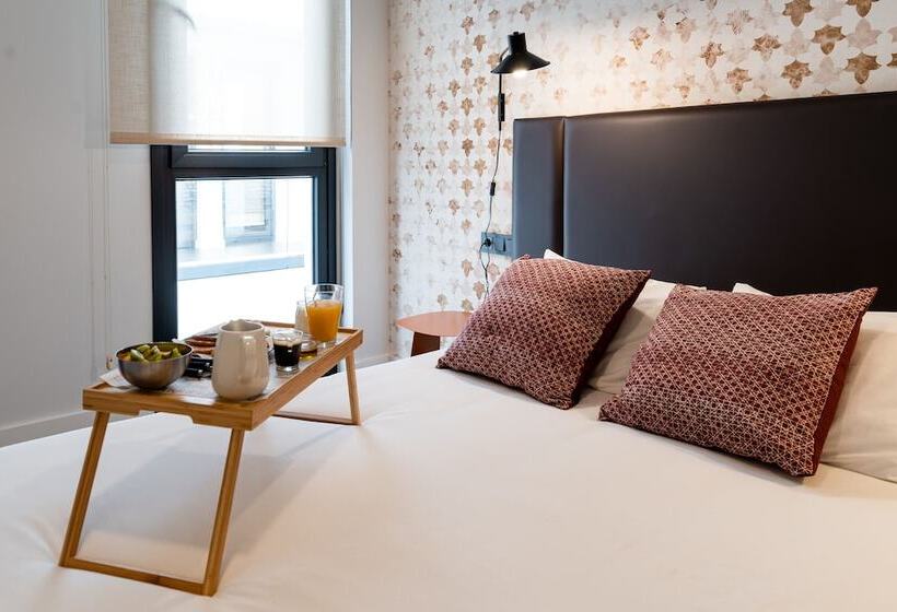 اتاق پرمیوم, Welldone Quality  Crystal Pool