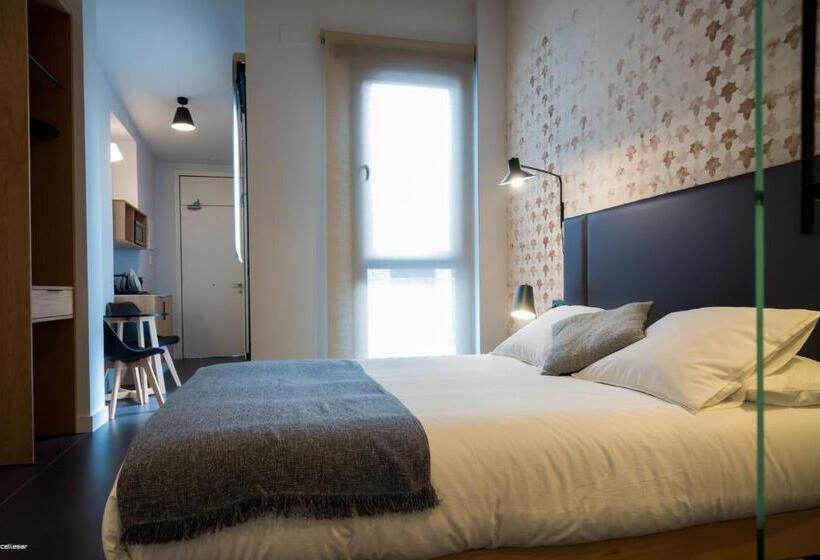 اتاق پرمیوم, Welldone Quality  Crystal Pool