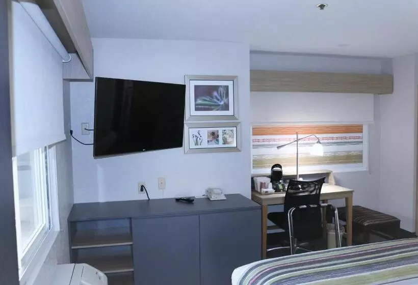 اتاق استاندارد با تخت بزرگ, Country Inn & Suites By Radisson, Monterey Beachfrontmarina, Ca
