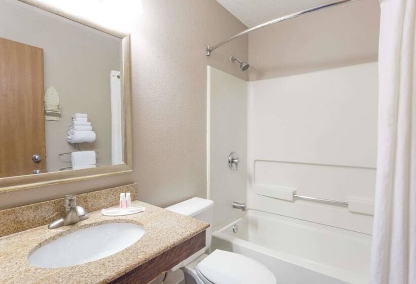 غرفه قياسيه سريرين مزدوجين, Super 8 By Wyndham Richmond Midlothian Turnpike