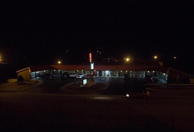 스탠다드 룸 더블 침대 2개, Tazewell Motor Lodge