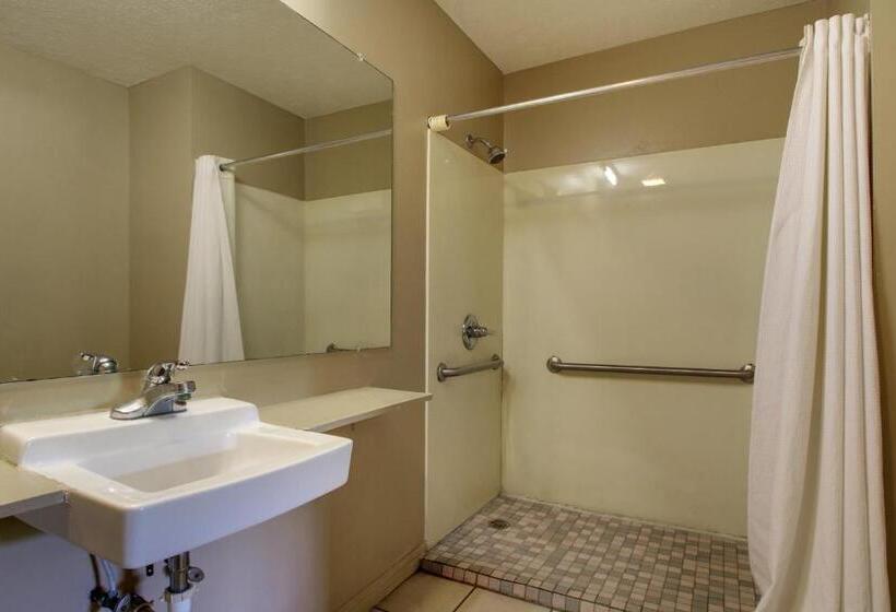 غرفة قياسية فردية لذوى الإحتياجات الخاصة, Oak Tree Inn Durant