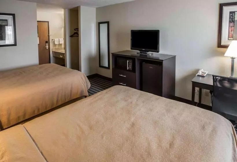スタンダードルーム, Quality Inn Chesterton Near Indiana Dunes National Park I94