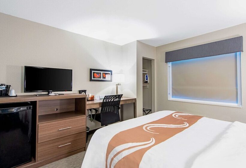 חדר סטנדרט שתי מיטות זוגיות, Quality Inn Mishawaka   South Bend