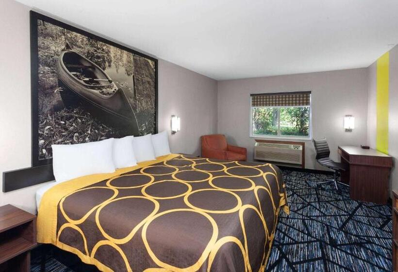 Büyük Çift Kişilik Yataklı Standart Oda, Super 8 By Wyndham Olney