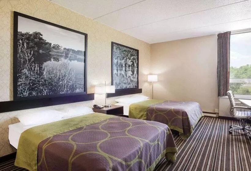 Standard-huone 2 Parivuodetta, Super 8 By Wyndham Plattsburgh