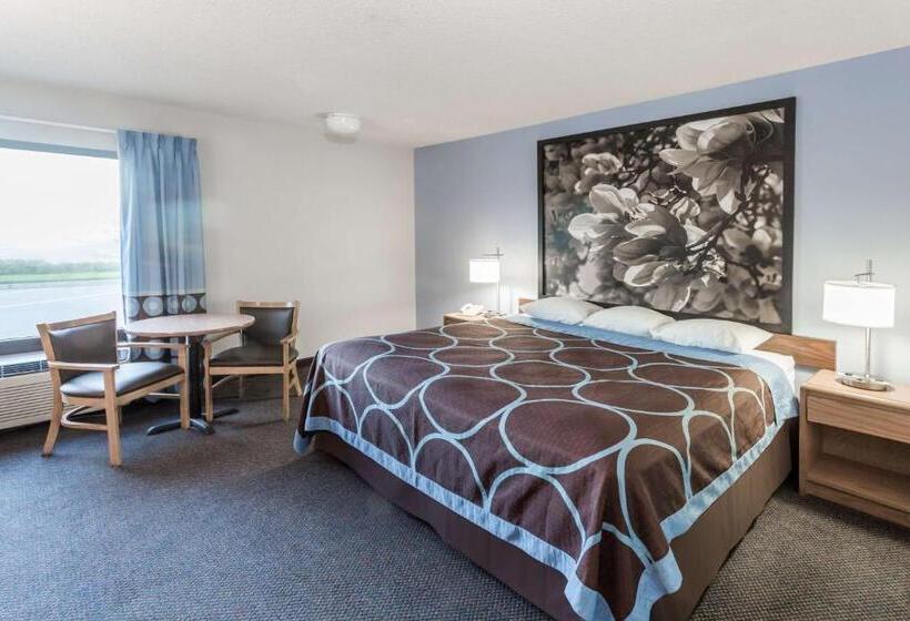 Standard Szoba King Size Bed, Super 8 By Wyndham Valdosta Ga I 75