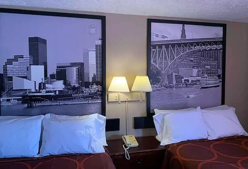 ２ダブルベッドのスタンダードルーム, Super 8 By Wyndham Youngstown Girard