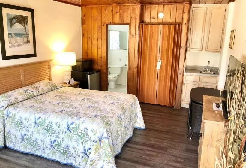 Standardrum, Surf Studio Beach Resort