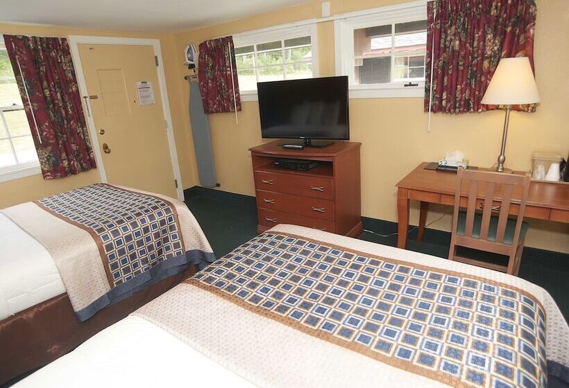 غرفه قياسيه سريرين مزدوجين, Swiss Chalets Village Inn