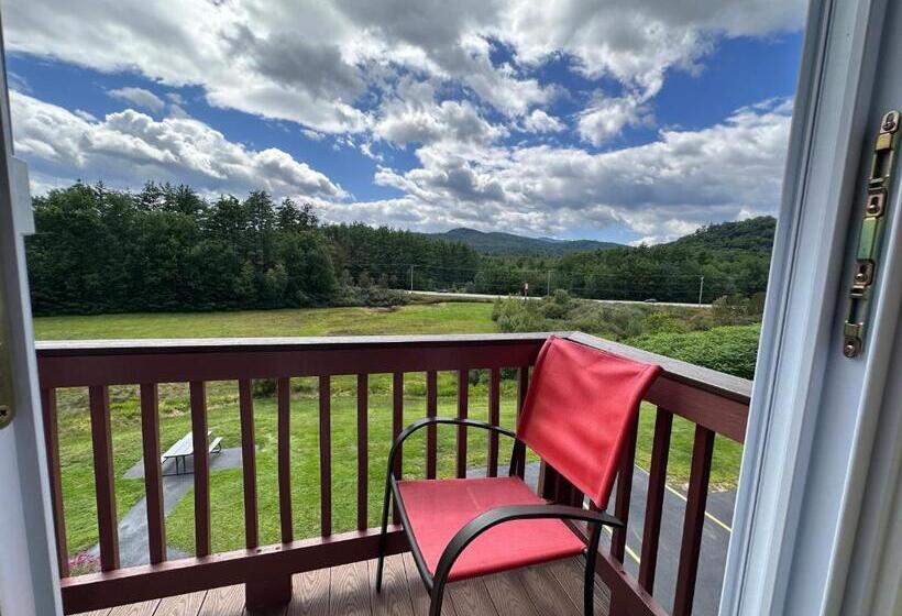 غرفة ديلوكس, Swiss Chalets Village Inn