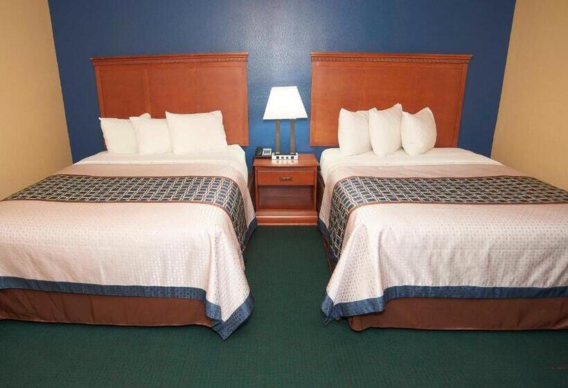 غرفة قياسية مزوَّدة بجاكوزي, Swiss Chalets Village Inn