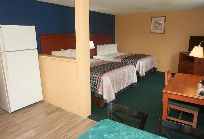 غرفة قياسية مزوَّدة بمطبخ, Swiss Chalets Village Inn