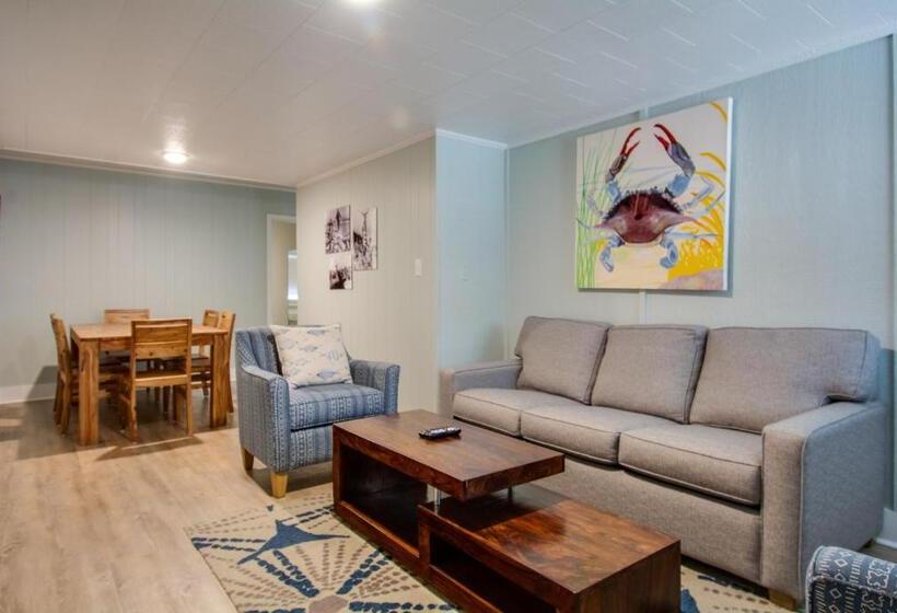 شقة غرفة واحدة, Tar Heel Motel