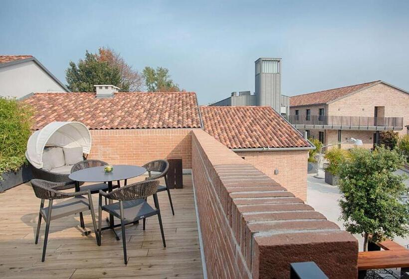 Premium room with terrace, NH Collection Murano Villa