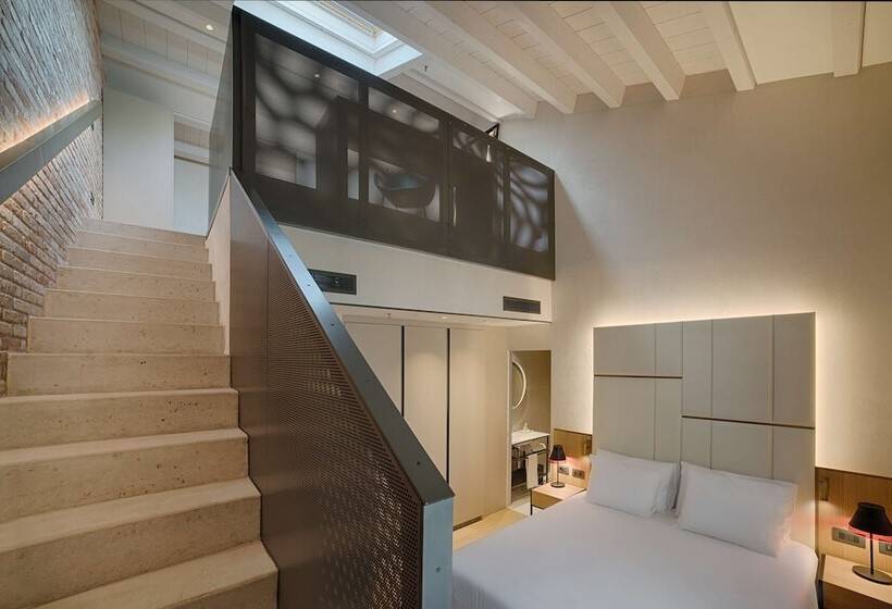 青年复式套间, NH Collection Murano Villa