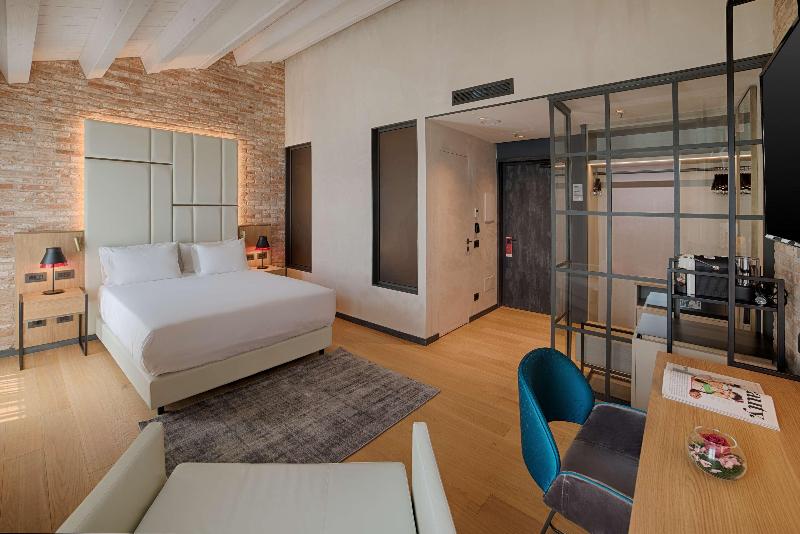 青年复式套间, NH Collection Murano Villa