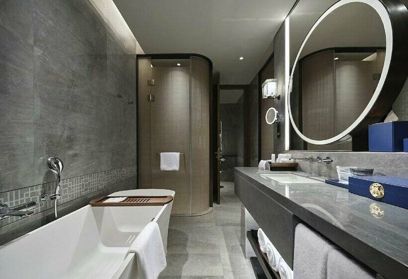 اتاق پرمیوم, Hualuxe Nanjing Yangtze River