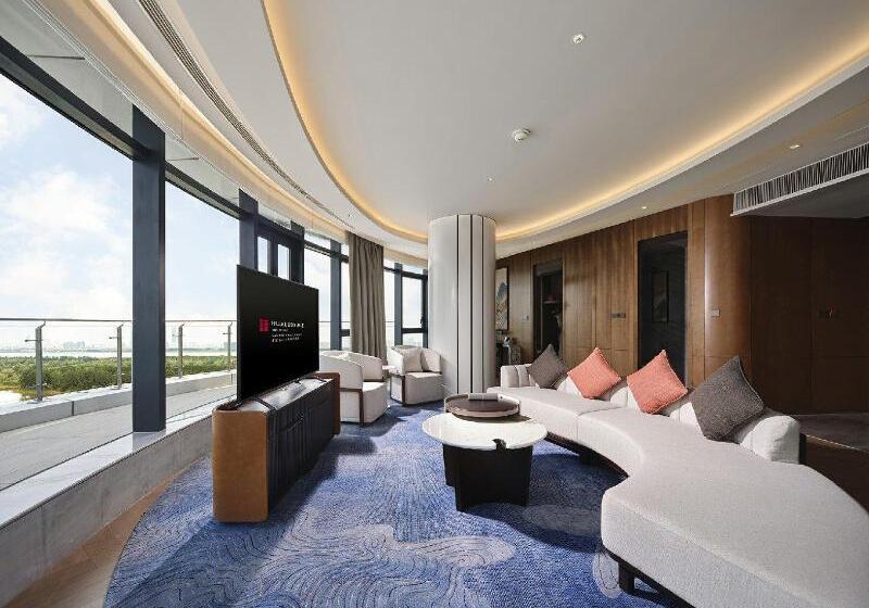 سوئیت با چشمانداز رودخانه, Hualuxe Nanjing Yangtze River