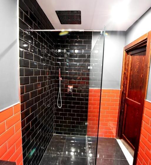 اتاق استاندارد با تخت بزرگ, The Lodge