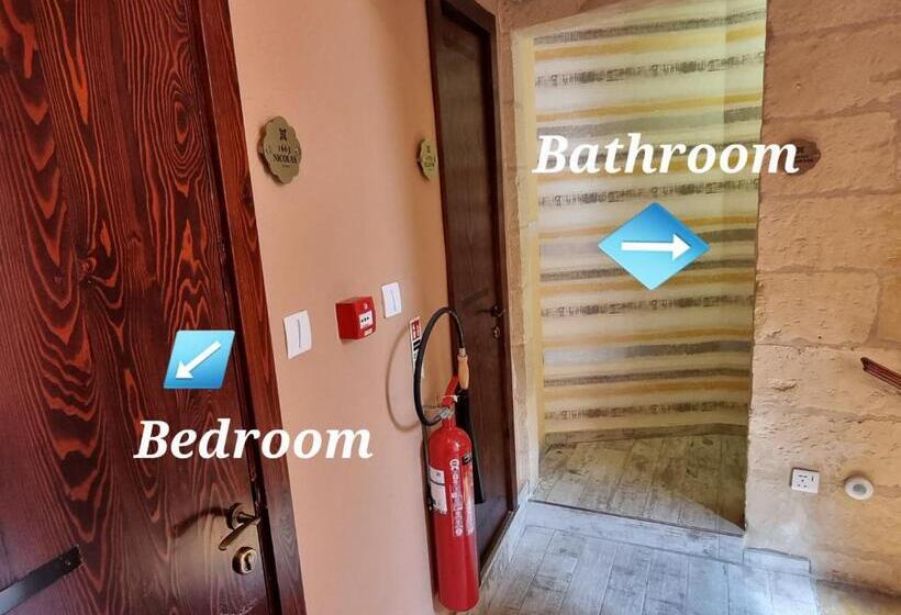 اتاق استاندارد با تخت بزرگ, The Lodge