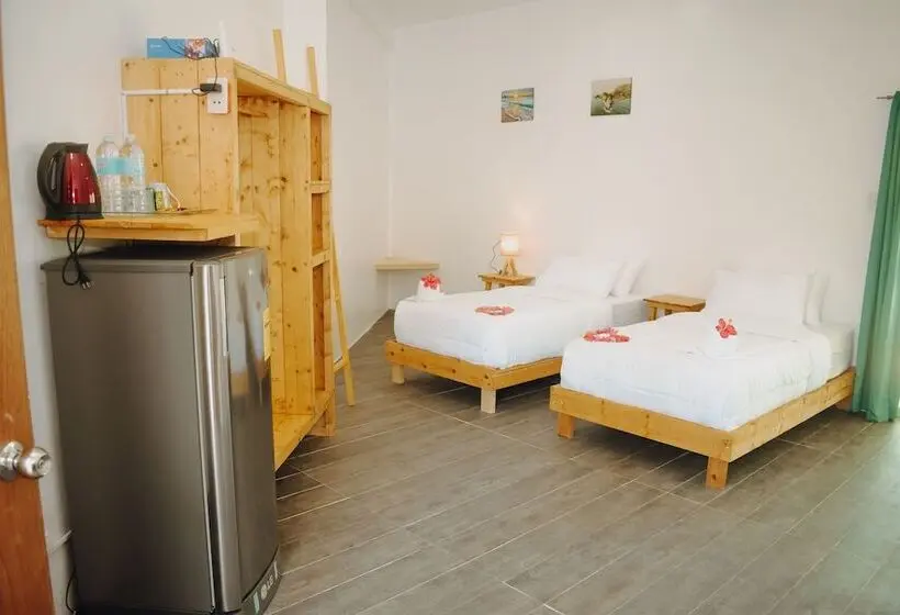 Pokój Czteroosobowy Deluxe, Johan Dive Resort