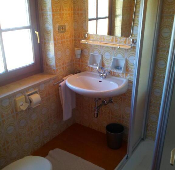 기본룸, Garni Doris