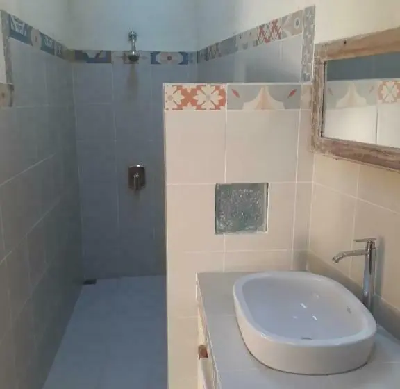 Quarto Superior, Mango 5