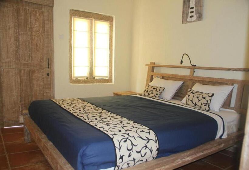 חדר דלוקס, Mango 5