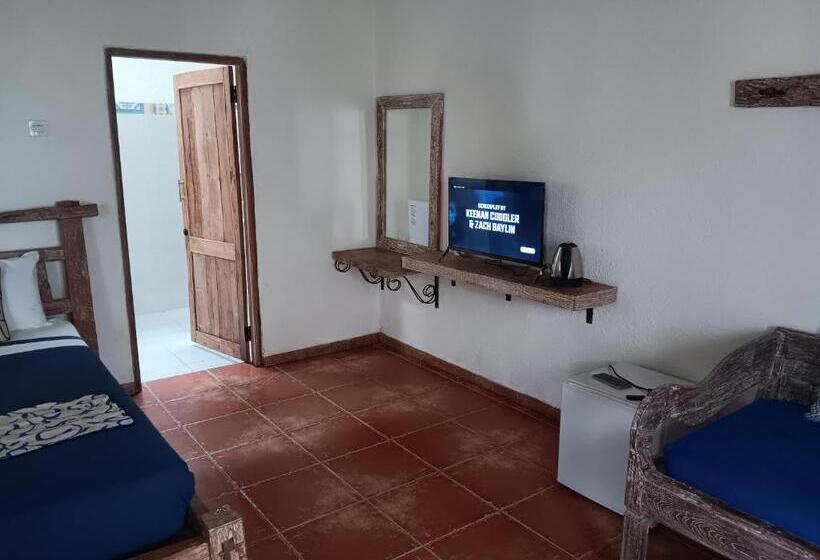 חדר דלוקס, Mango 5