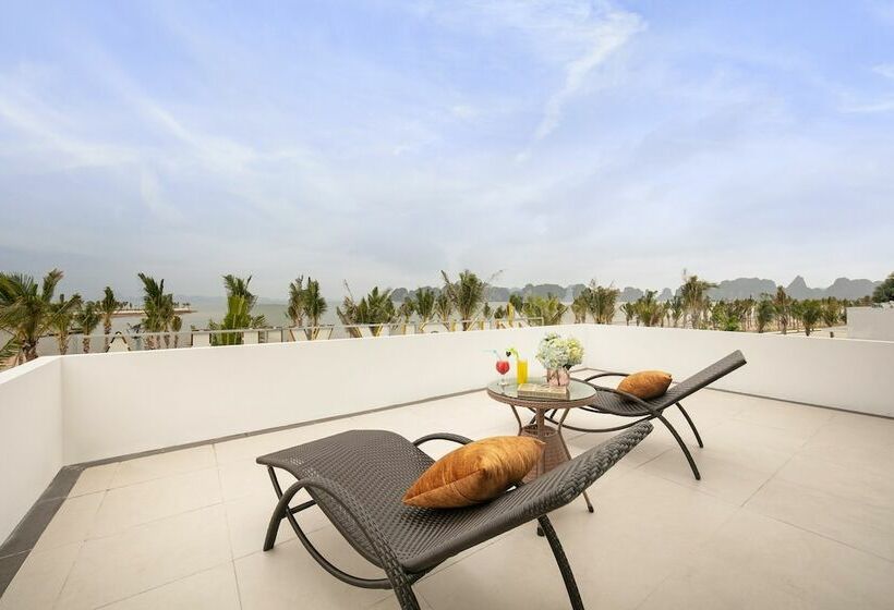 اتاق استاندارد با چشمانداز دریا, Tuan Chau Kingly Villa