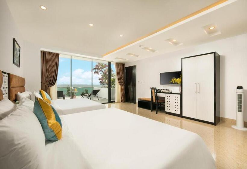 اتاق خانوادگی, Tuan Chau Kingly Villa