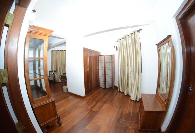 带海景的标准房, Sandy's Villa Hiriketiya