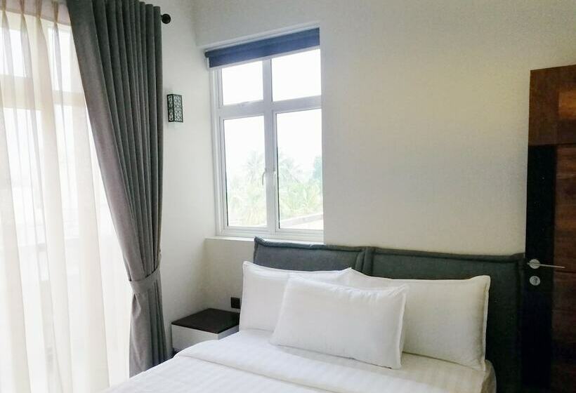 Апартаменты 3 Спальни, Pink Elephant Tourist Apartment