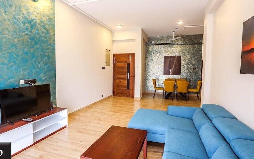 Апартаменты 3 Спальни, Pink Elephant Tourist Apartment