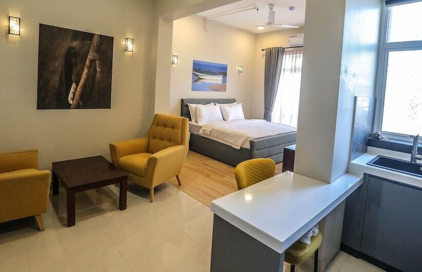 ３ベッドルームアパートメント, Pink Elephant Tourist Apartment