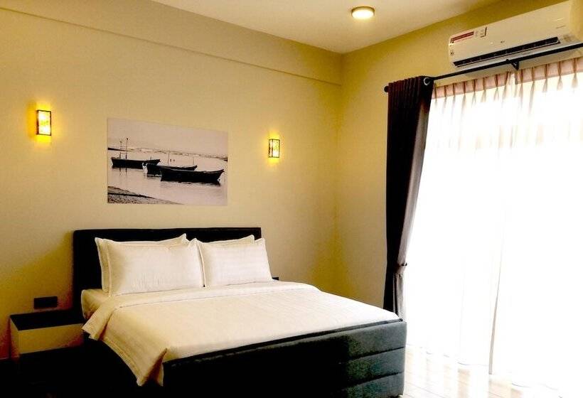Апартаменты 3 Спальни, Pink Elephant Tourist Apartment
