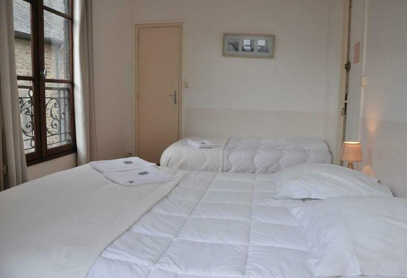 اتاق استاندارد سه نفره, Cafe Hotel Du Theatre