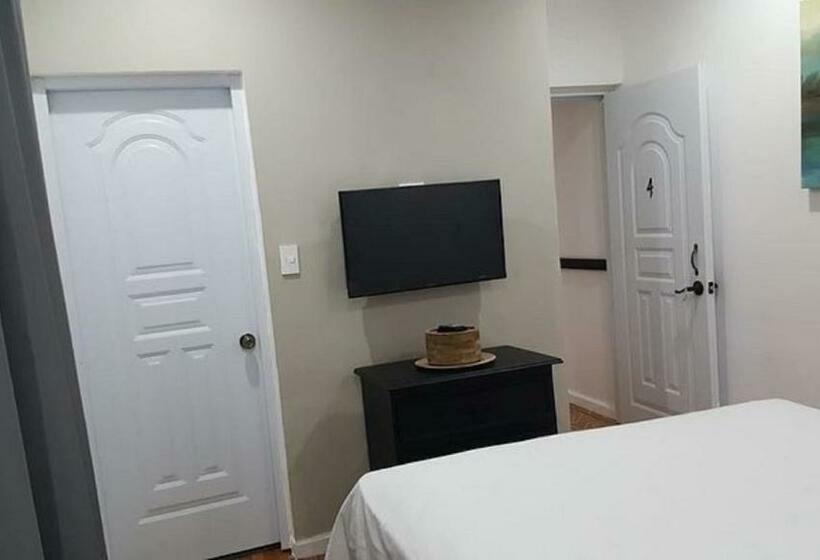Habitación Estándar, Casa Docia