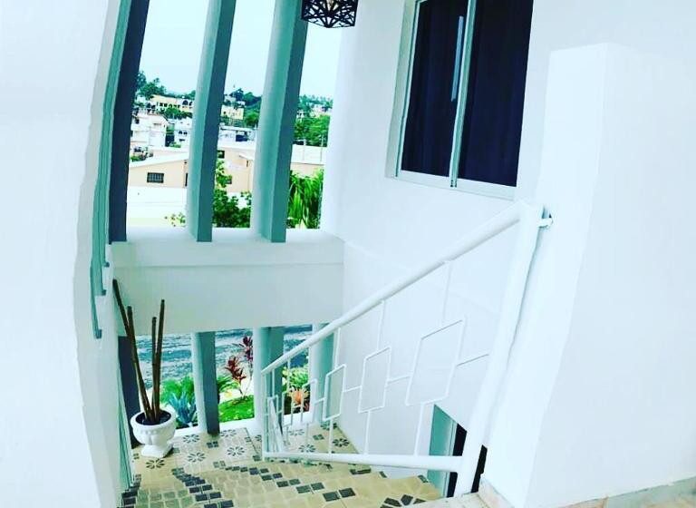 اتاق لوکس, Casa Docia