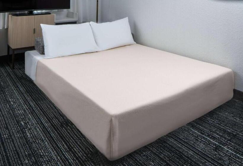 套房, Sonesta Simply Suites Falls Church