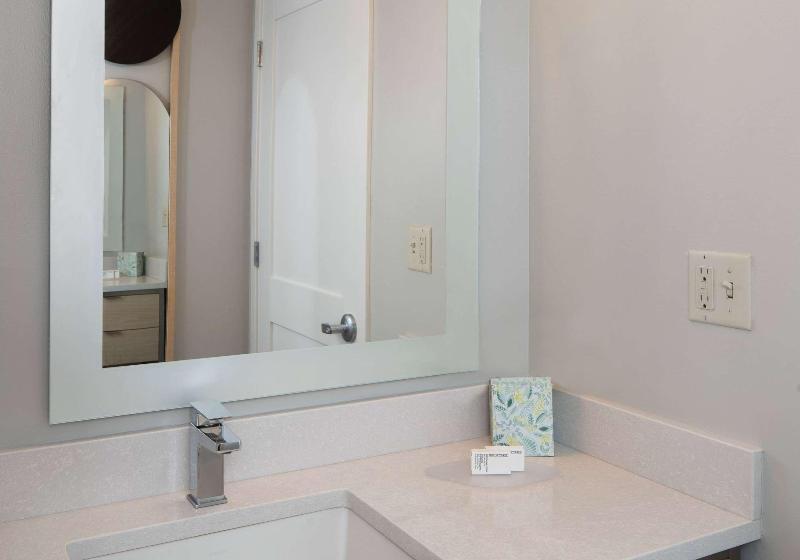 套房, Sonesta Simply Suites Falls Church