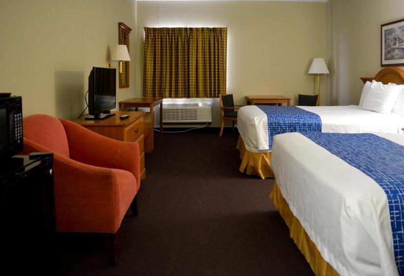 Номер Стандарт, Travelodge By Wyndham St. Louis
