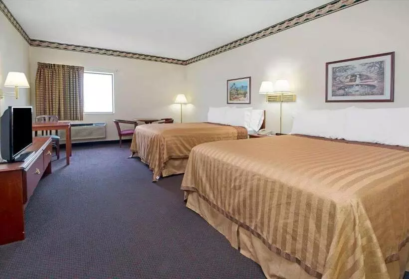 スタンダードルーム, Travelodge By Wyndham St. Louis